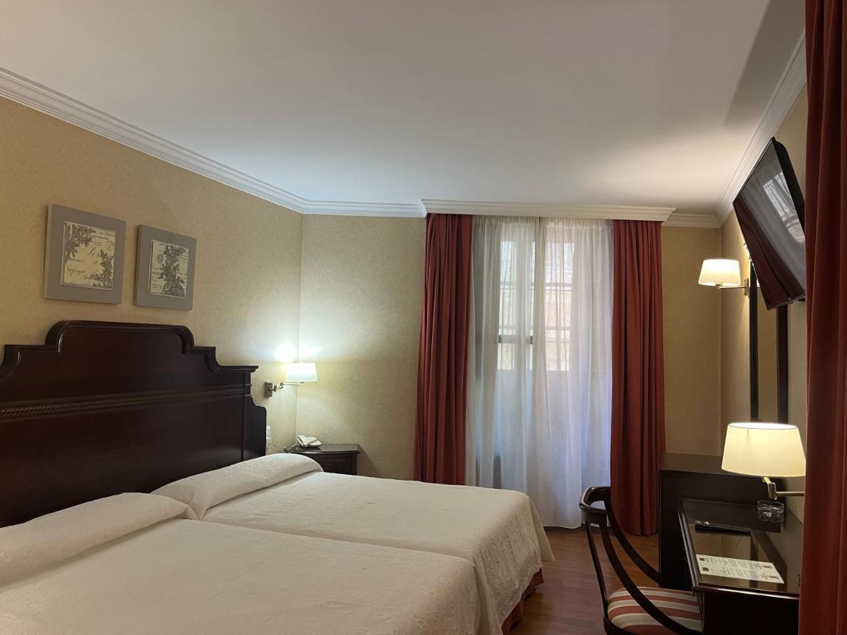 Junior Suite,1498707685:JPEG